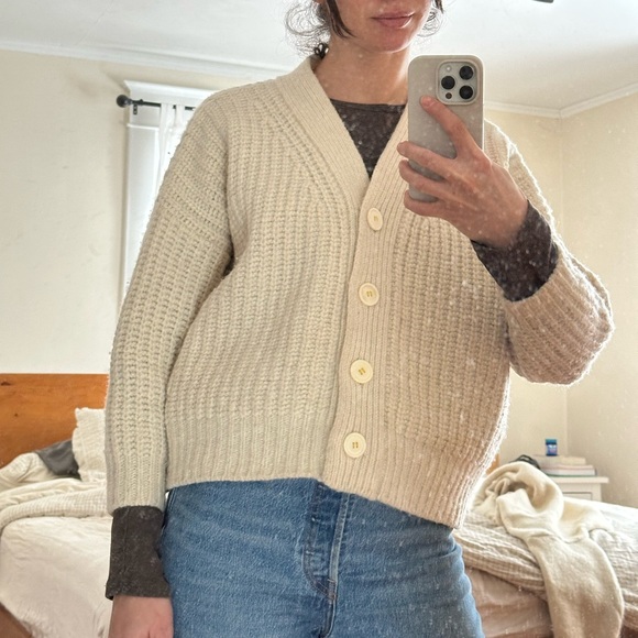 Babaa Wool Cardigan No 19 - Picture 4 of 5
